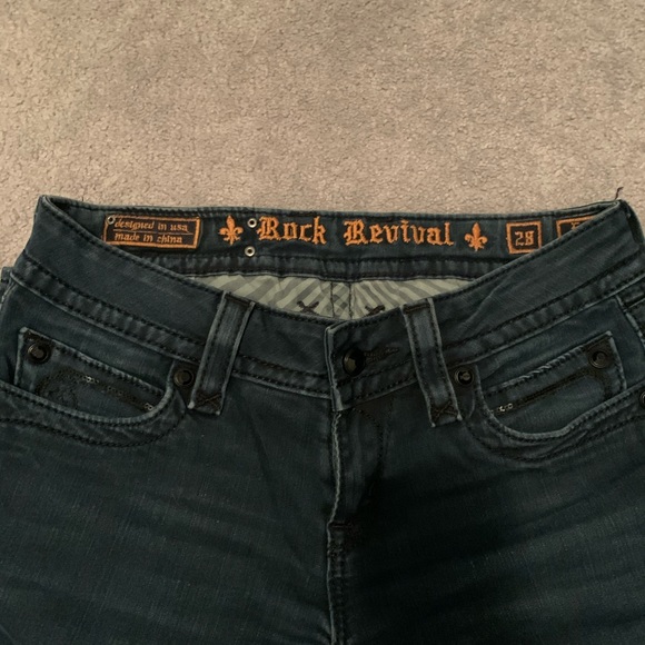 Women’s size 28 Rock Revival jeans - Picture 3 of 5